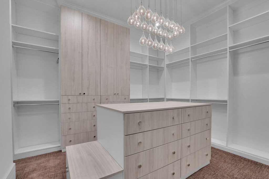 25aa315e f84a 41cb 9717 7ce6d5a5a542