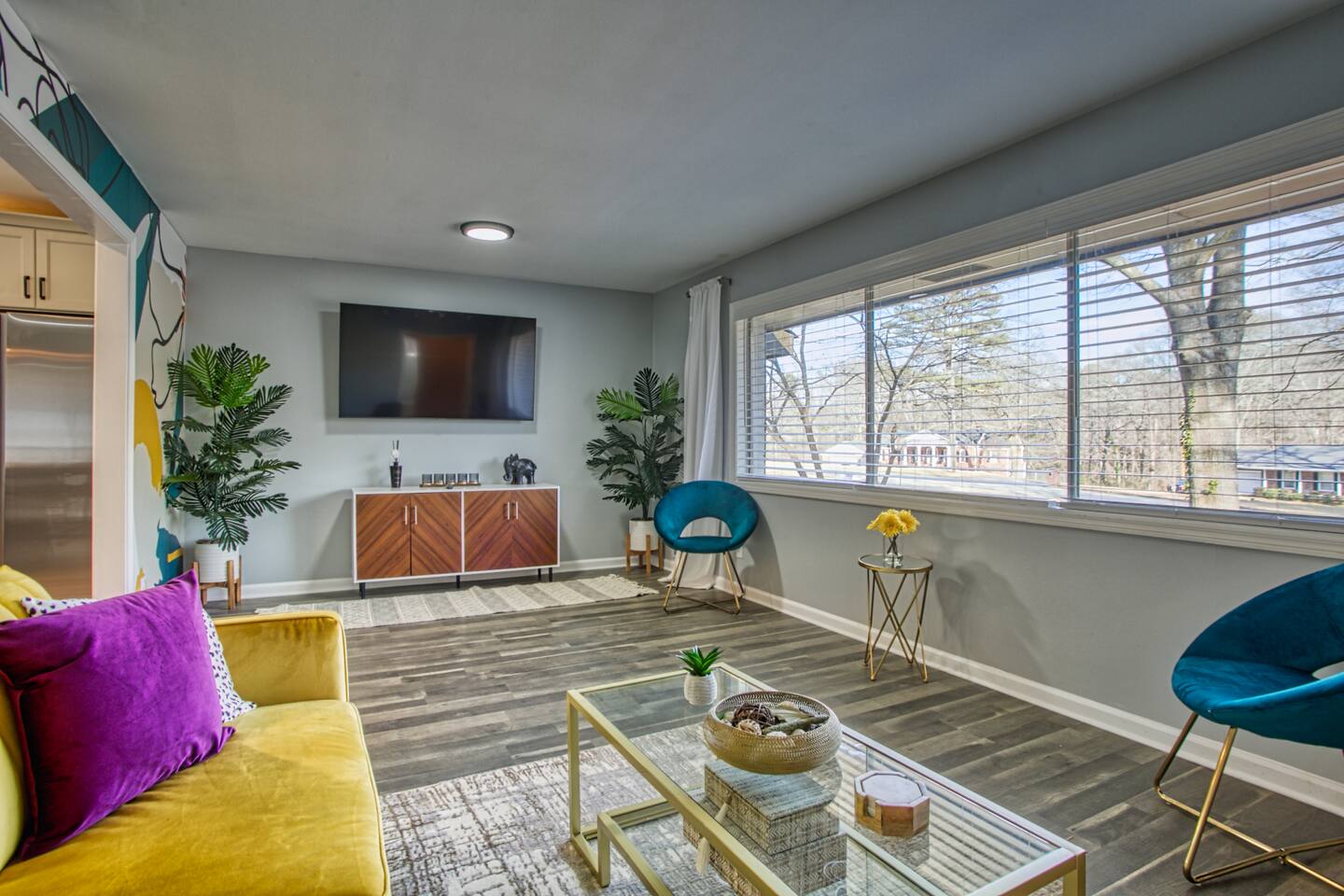 3052a2e7 d563 470d 9fbc 307ab40e2f94