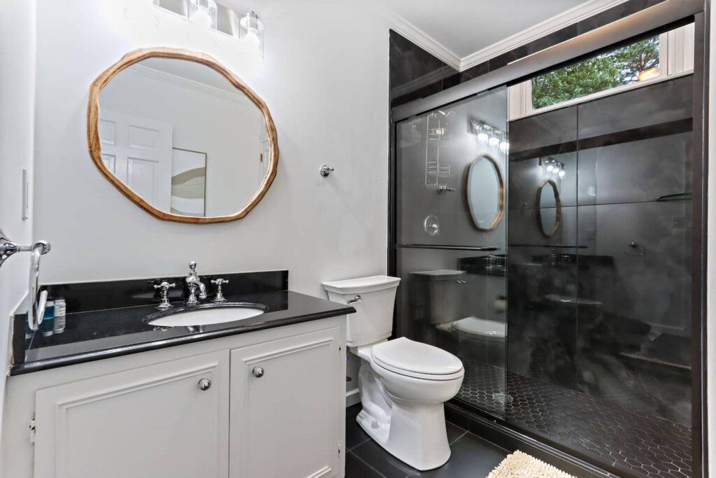 1a3e2b37 77eb 44c5 8a93 fcf278b7c2fc