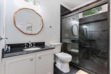 1a3e2b37 77eb 44c5 8a93 fcf278b7c2fc