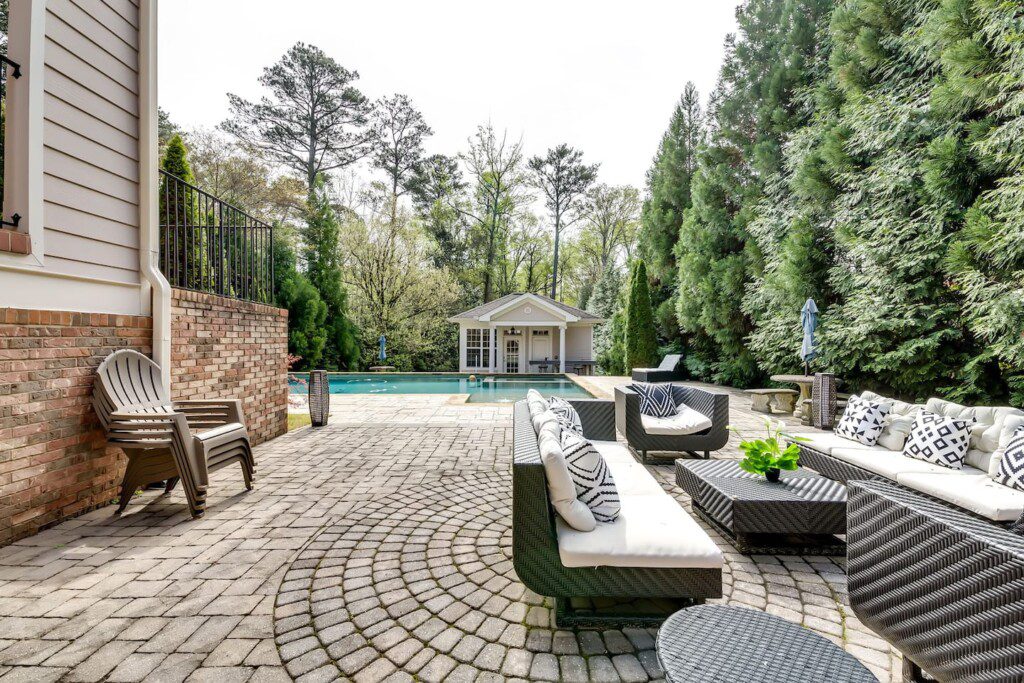 757f099c 71a6 401e a101 75e134733db3