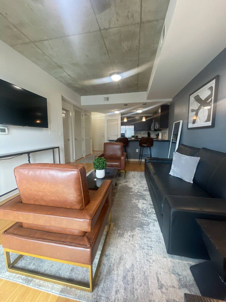 76b01153 0bad 43e4 88d8 d1d196ec0588