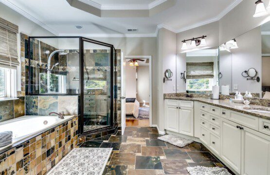 bc500dfc d5ec 4d85 bcc3 8a8828a61294