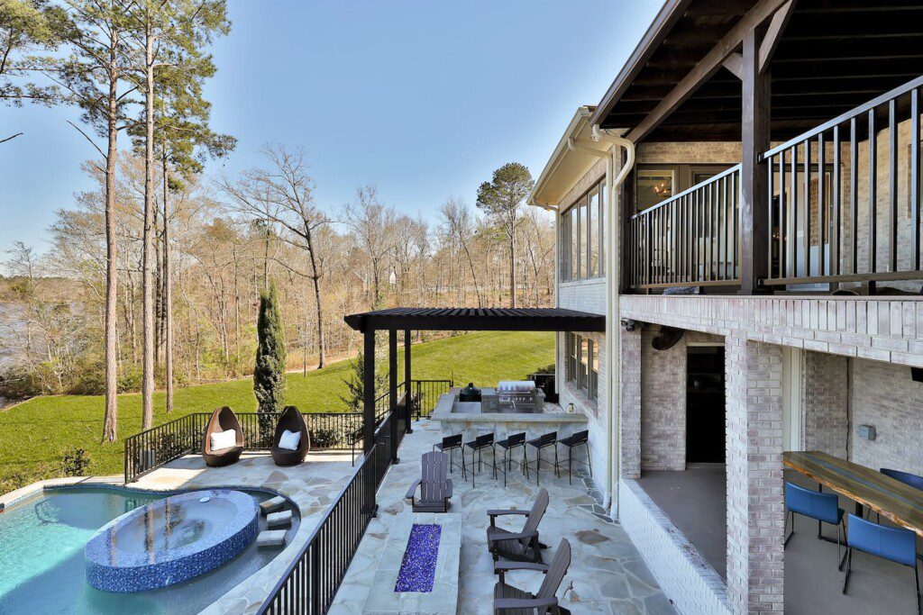 e70f8856 5789 4fb2 90da 9bd6c691b5e8