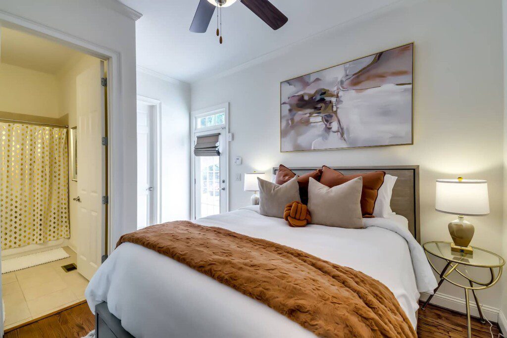 e78aaee6 e033 40c1 a48d 05abbd6ff3cf