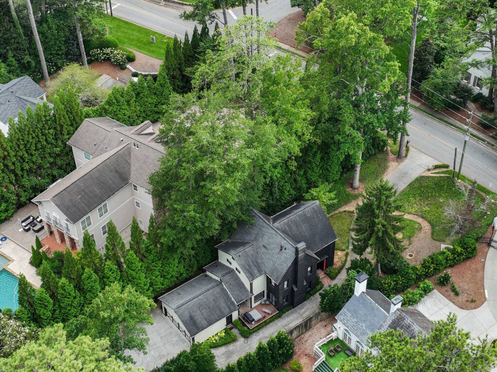 f2cbad0d a382 4b69 bef6 2bcfb8b4b94c